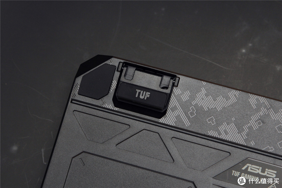 可在泥浆里翻滚的“特工”，华硕TUF GAMING K7光轴电竞键盘评测