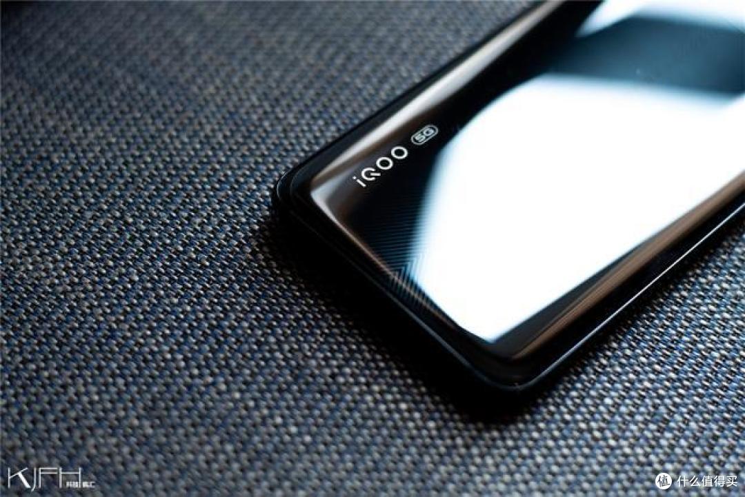 iQOO Pro上手体验：我的第一台5G手机，告诉大家一些不知道的事