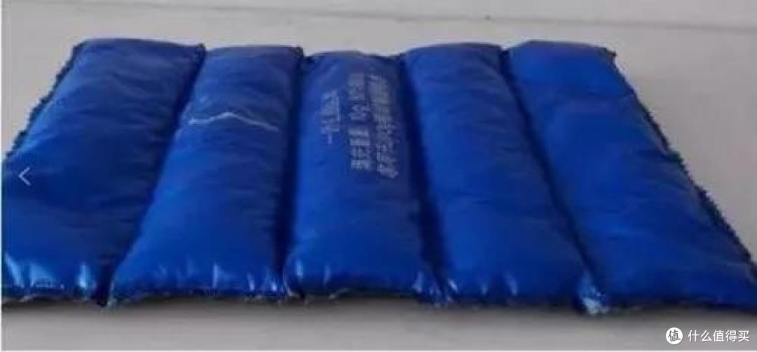 有玄机||睡袋表面为什么有的一鼓一鼓的