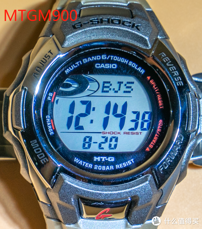 开箱体验一块可能是“史上最丑”的G-Shock MTG——Casio MTGM900DA-8CR