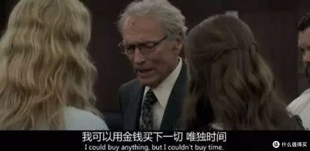 《骡子》九十岁高龄的伊斯特伍德依旧能自导自演，而且做得很棒