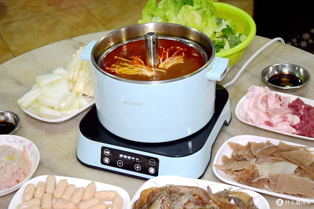 秋冬季节宜火锅,网红臻米升降火锅令食材无处遁形