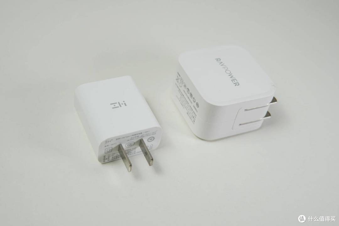 这可能是最小的61W充电器——RAVPower GaN充电头体验分享