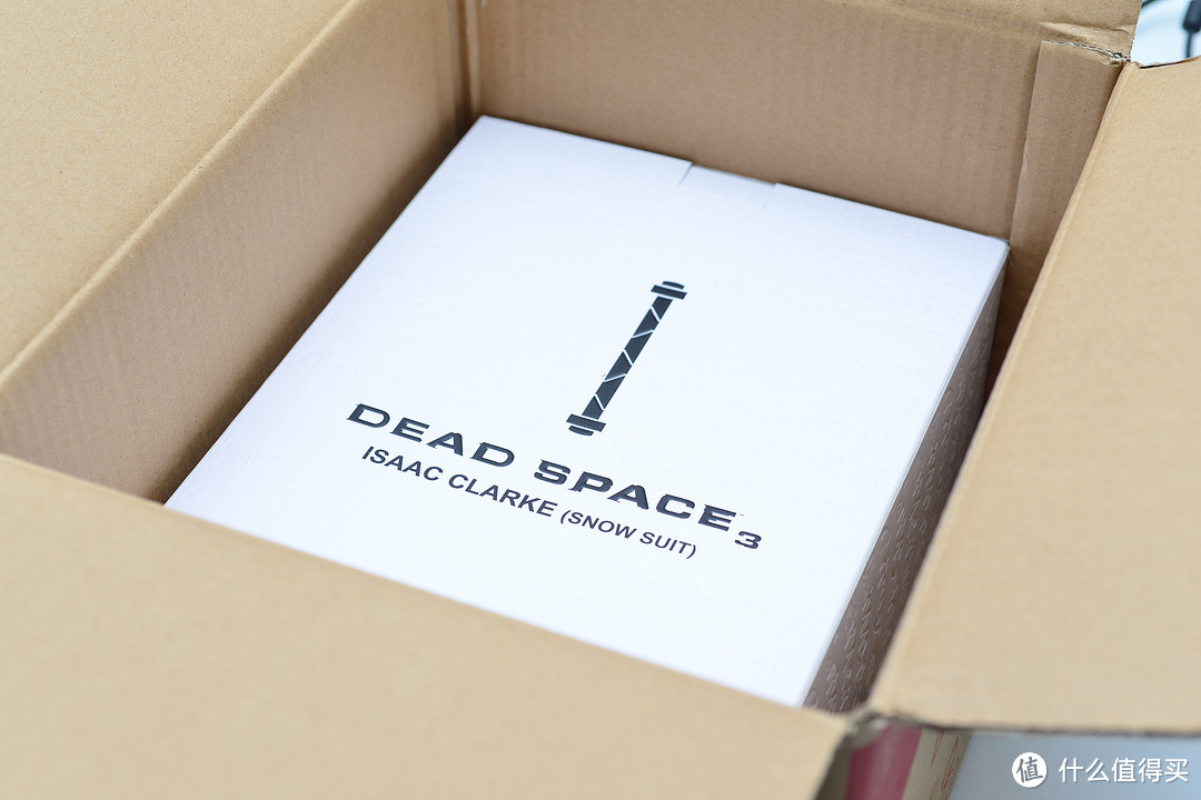 “可动”人偶threezero 死亡空间DEAD SPACE艾萨克克拉克1:6测评