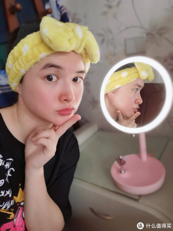 遇见最美的自己，精致生活，你需要一台有魔力的晨曦美妆镜