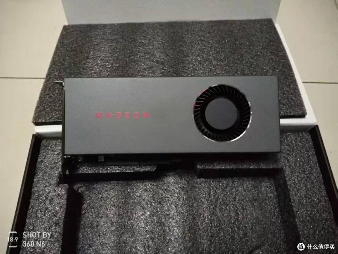 华擎RX5700 公版开箱及不专业评测