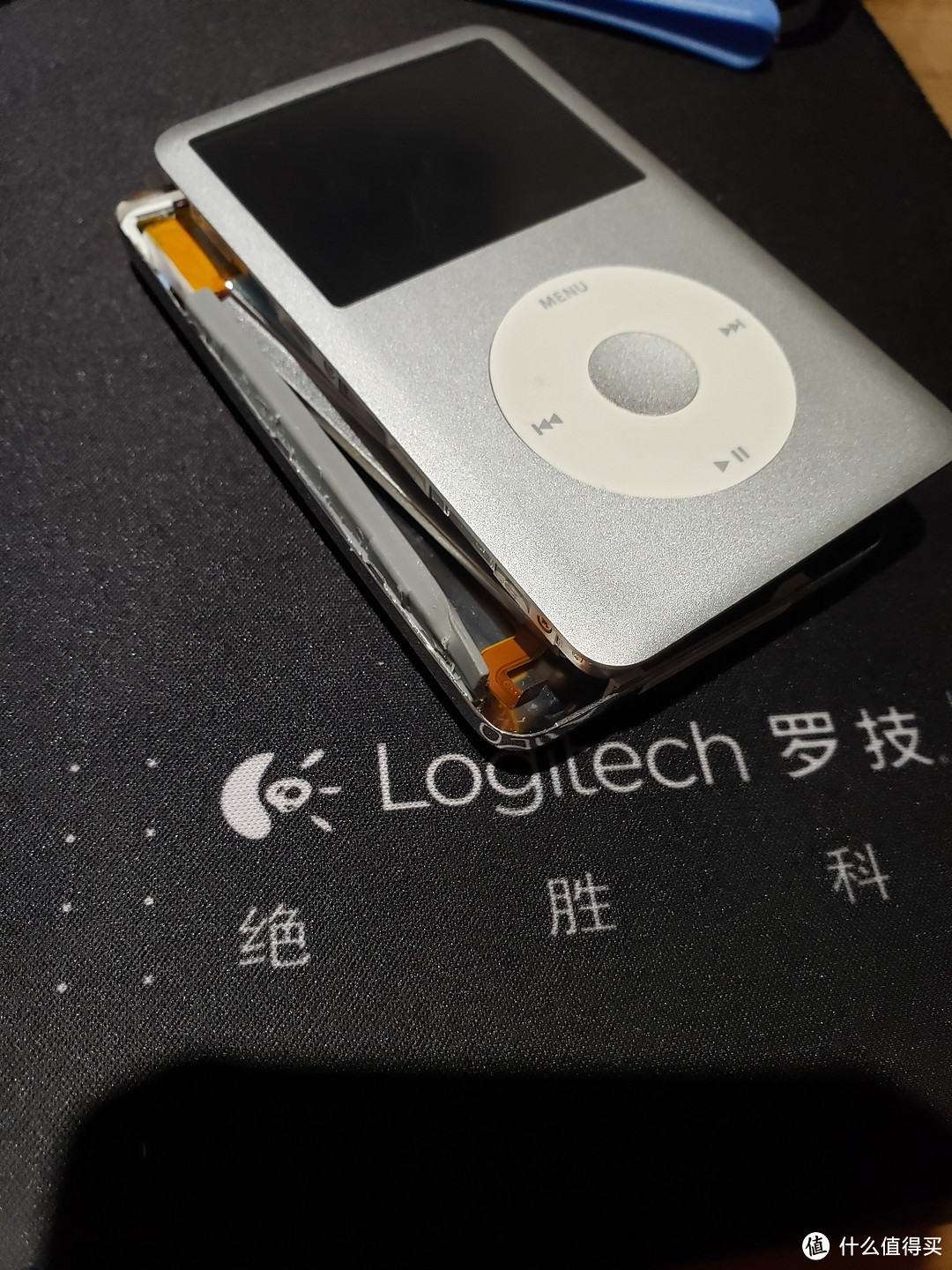 为情怀折腾 ipod classic 换tf卡 （无损拆机篇）