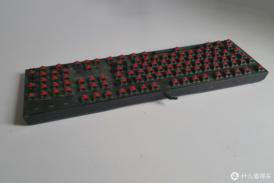剪线 技嘉K83 红轴机械键盘 修复