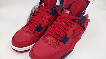 Air Jordan 4 FIBA 篮球鞋外观图片(鞋头|皮革|鞋带扣|鞋帮|鞋面)