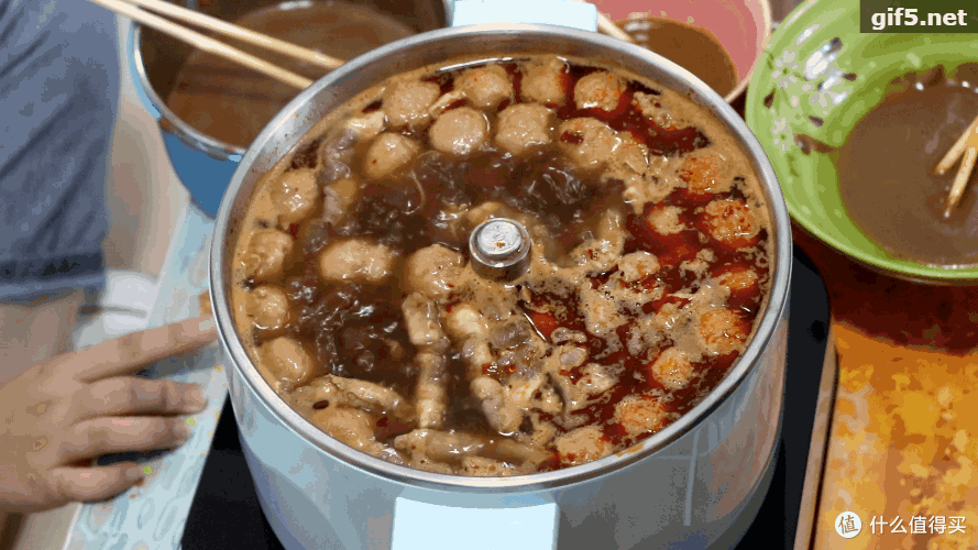 记一次宿舍火锅：维持舍友关系的一剂良药