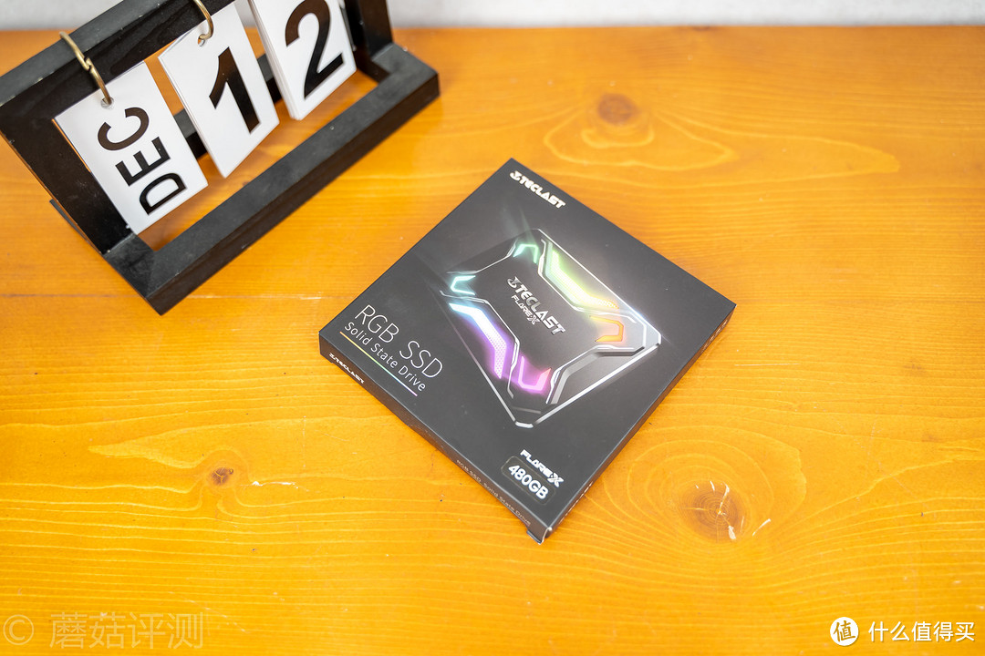 最会玩灯的一款固态硬盘——台电锋芒F600 RGB固态硬盘 评测