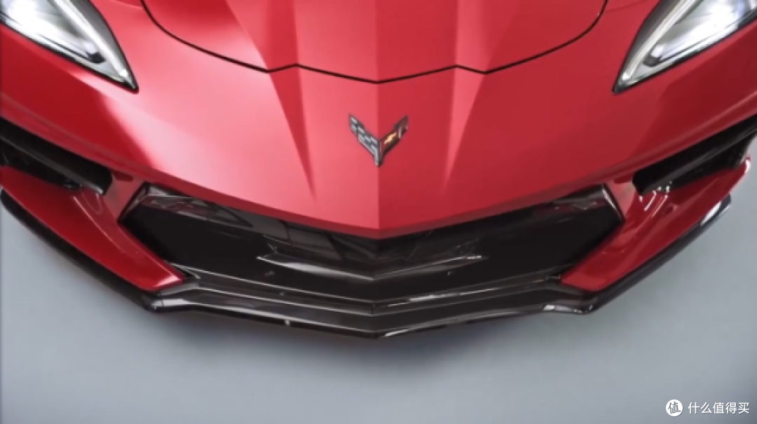 欧系超跑当心毒刺!Corvette首款中置后驱超跑C8 Stingray来袭