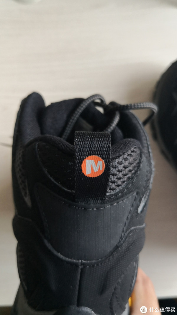 后跟提绳也不忘放个标