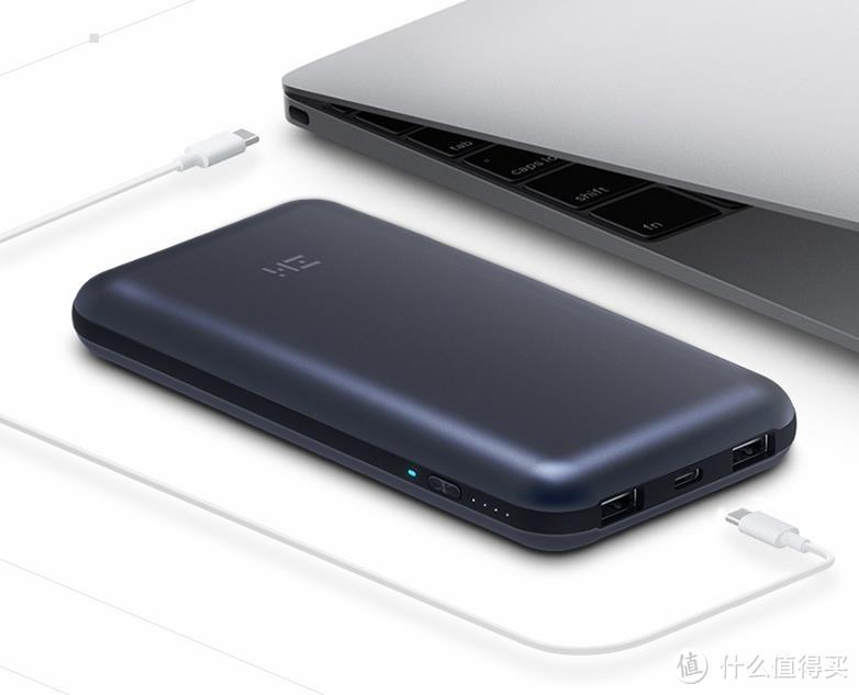 ZMI 10 号移动电源配合USB-C 充电线，可以为小米Air、MacBook Pro及Macbook笔记本等设备充电