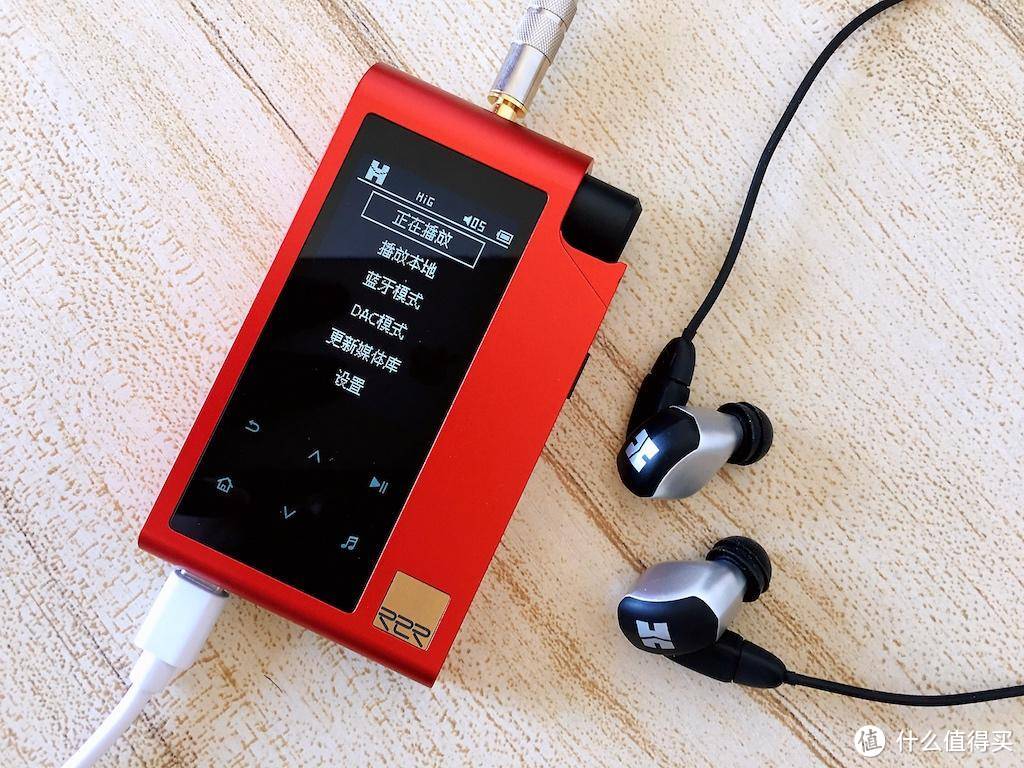 拓扑振膜降低频响失真，HIFIMAN RE2000，还原更自然更真实的声音