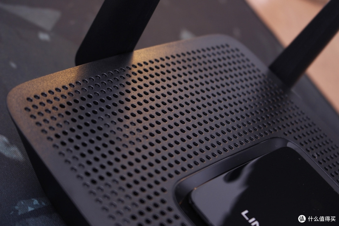 稳中求胜——LINKSYS MR8300千兆无线路由器评测