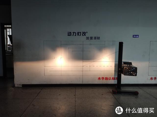 南京改灯，别克GL8大灯升级激光大灯，尽显高端大气