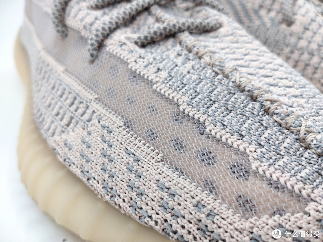 名为粉天使的YEEZY350亚洲限定