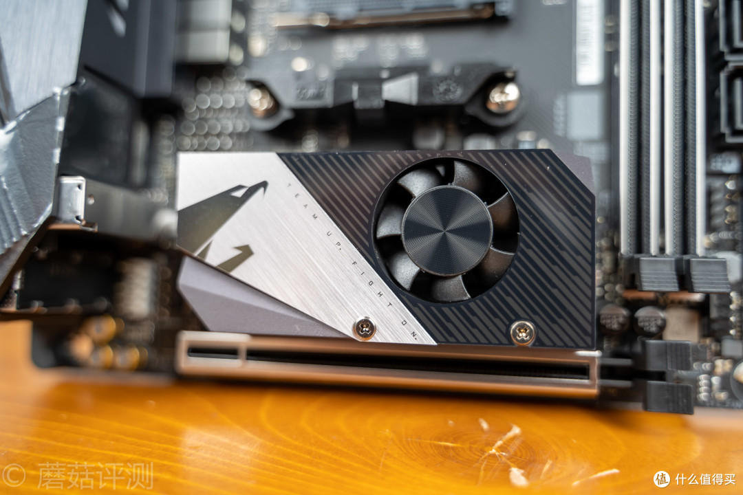 稳坐X570 ITX主板的头把交椅——技嘉X570 I AORUS Pro Wifi主板 拆解赏析