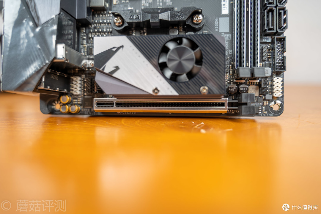 稳坐X570 ITX主板的头把交椅——技嘉X570 I AORUS Pro Wifi主板 拆解赏析