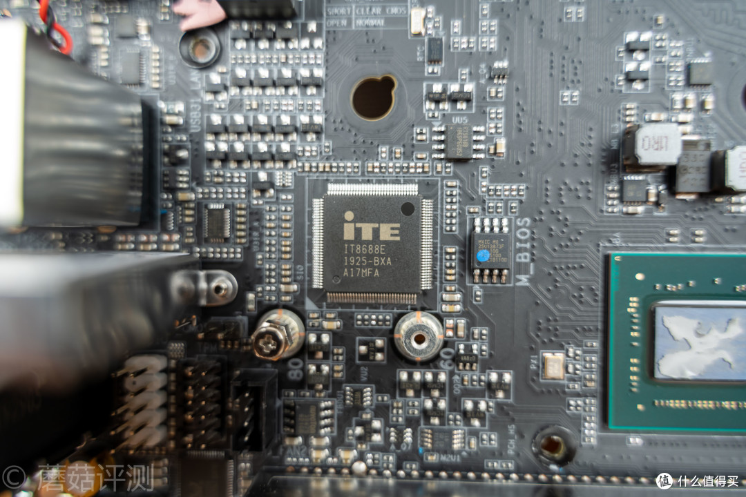 稳坐X570 ITX主板的头把交椅——技嘉X570 I AORUS Pro Wifi主板 拆解赏析