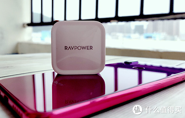 ​ Ravpower 30w充电头——如麻将般大小的PD快充头
