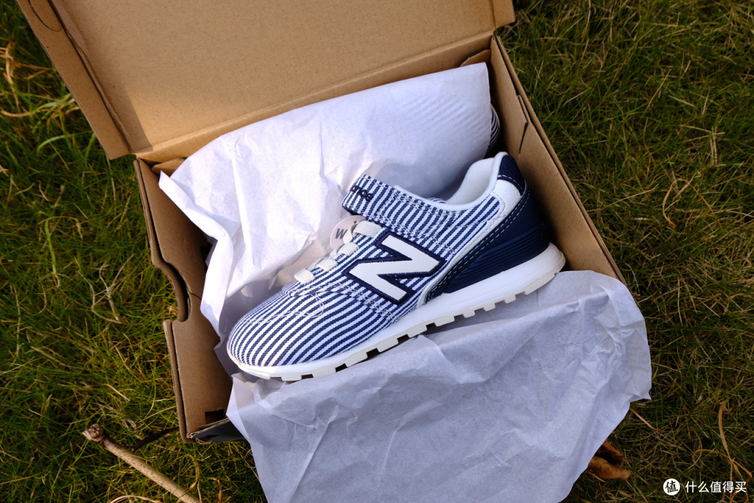 跟着大妈买newbalance经典996复古条纹童鞋入手体验