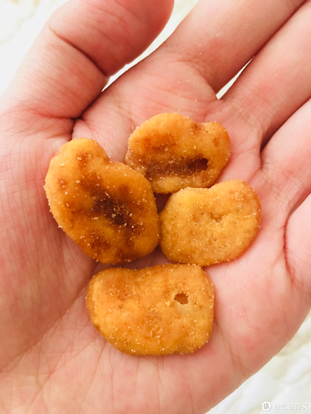 生活需要解解馋 百草味四款坚果零食简评