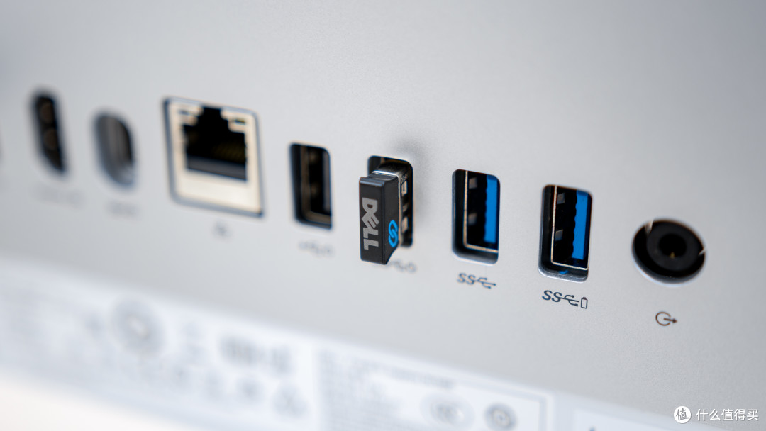 整机一条线,告别脏乱差:戴尔(DELL)灵越AIO 5490一体机的深度体验