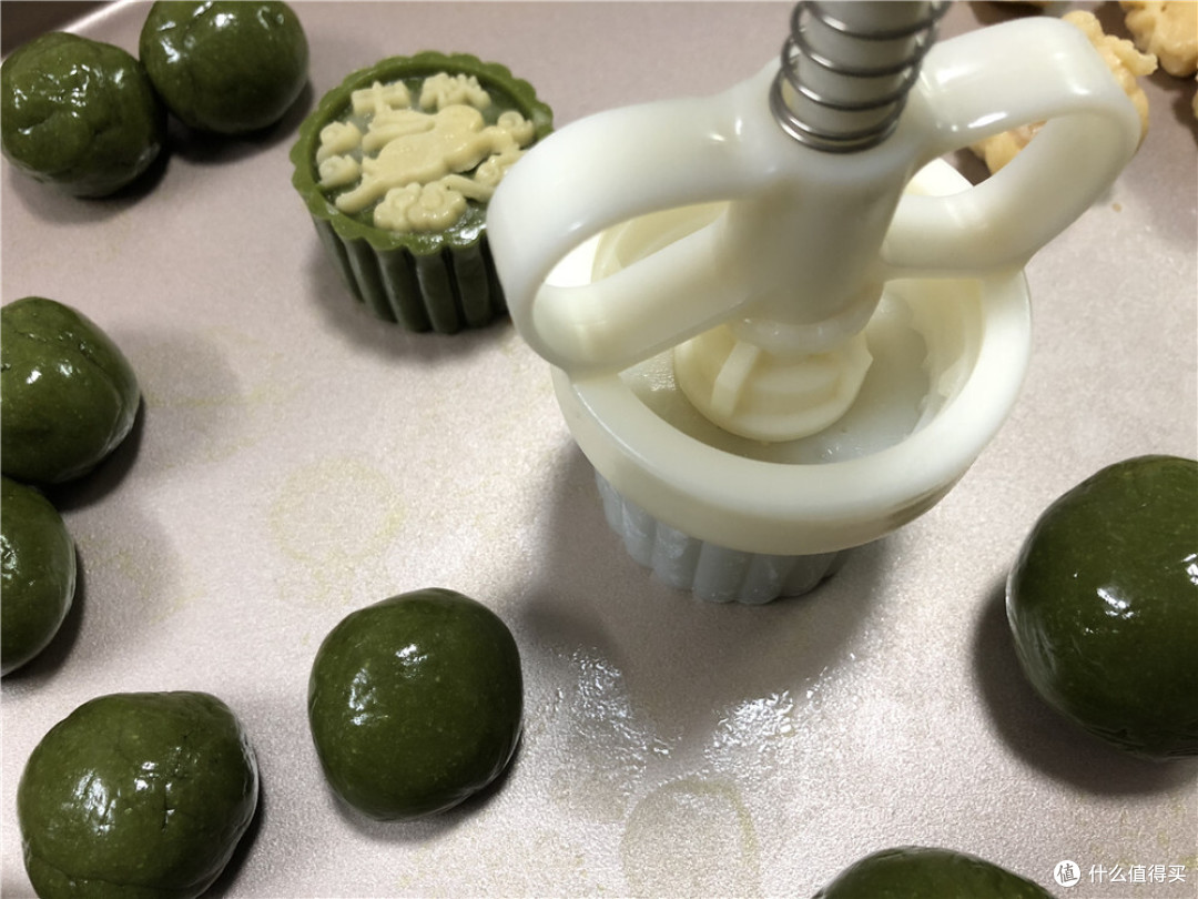 中秋还在买月饼送礼?这个做法简单吃的放心