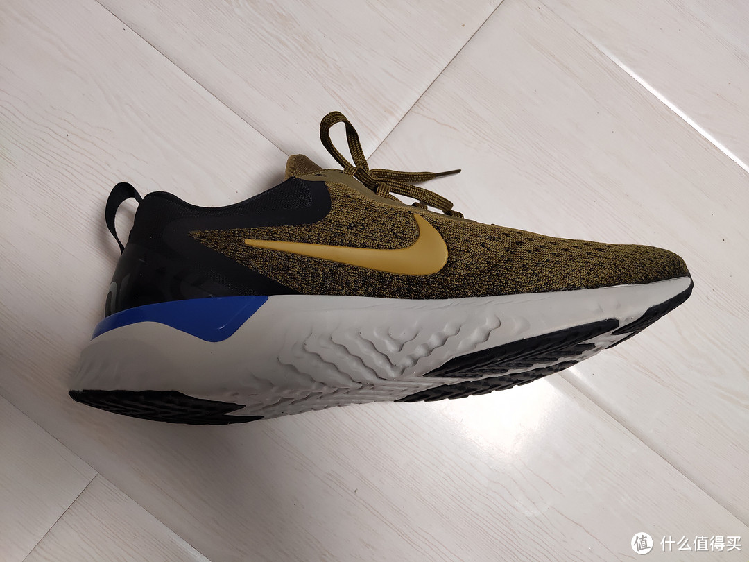 不到300的好跑鞋不只有一年一次的UB19，还有Nike的REACT