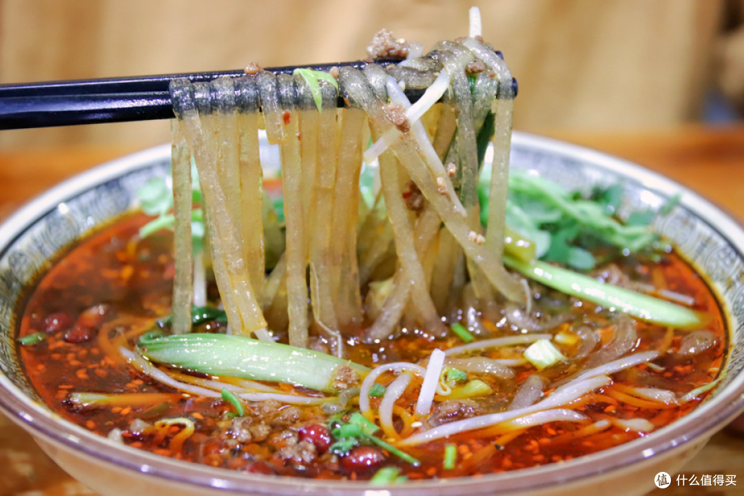 号称“天下第一粉“的酸辣粉，在魔都有正宗的吗？