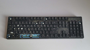 赛睿 Apex M400 QX1白轴 机械键盘外观展示(键帽|轴体|脚撑)