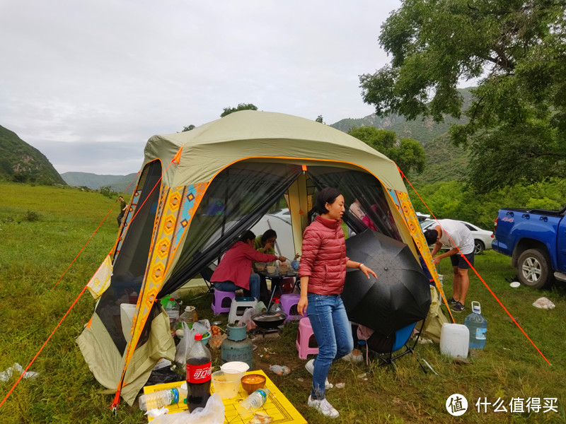 夏季自驾露营的高B格神器——黑鹿彩虹防虫天幕测评