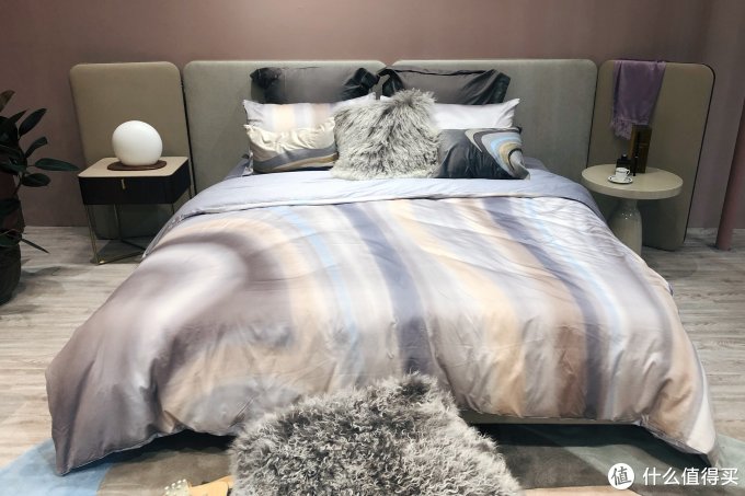Furniture China 2019:怎么可以把家具设计的这么好看!(大量展会产品图片欣赏)