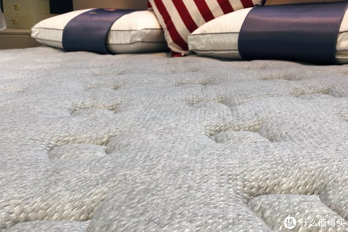 Furniture China 2019:怎么可以把家具设计的这么好看!(大量展会产品图片欣赏)