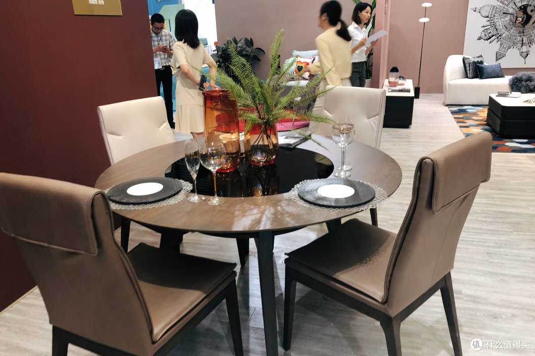 Furniture China 2019：怎么可以把家具设计的这么好看！（大量展会产品图片欣赏）