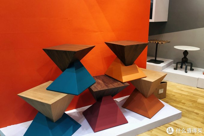 Furniture China 2019:怎么可以把家具设计的这么好看!(大量展会产品图片欣赏)