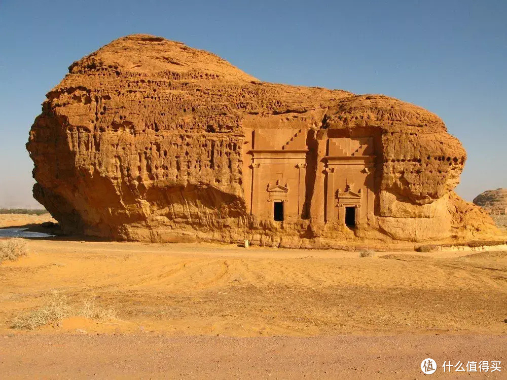除了遍地黄沙，沙特旅游还有什么好玩的？