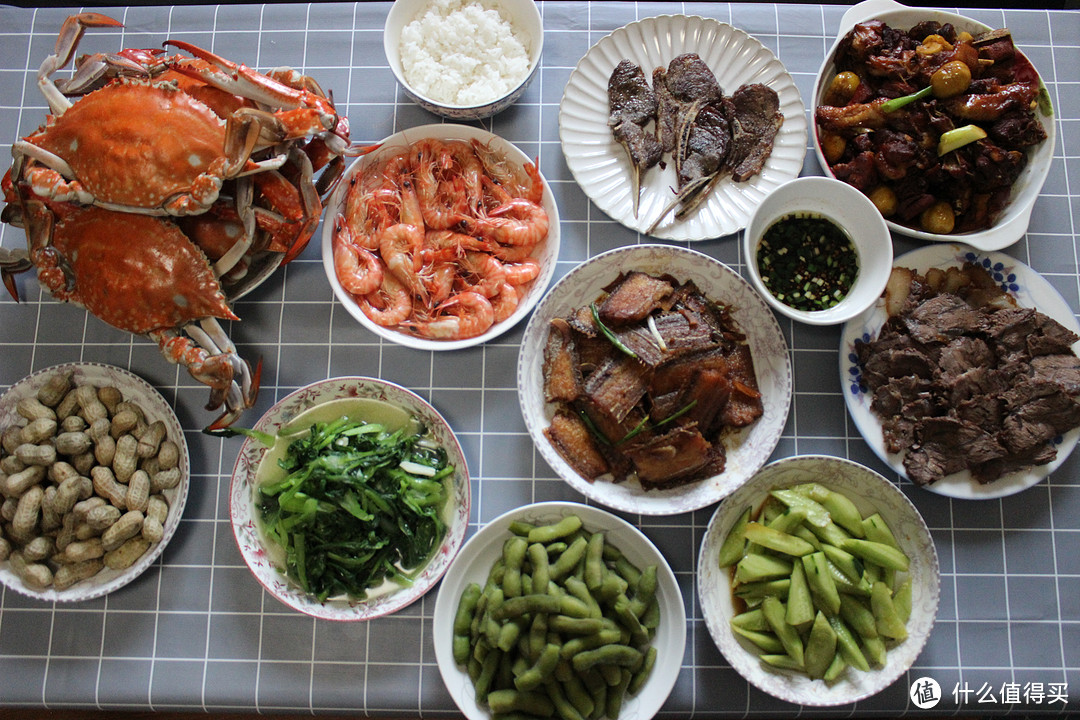四方食事不过一碗人间烟火:中秋节快乐