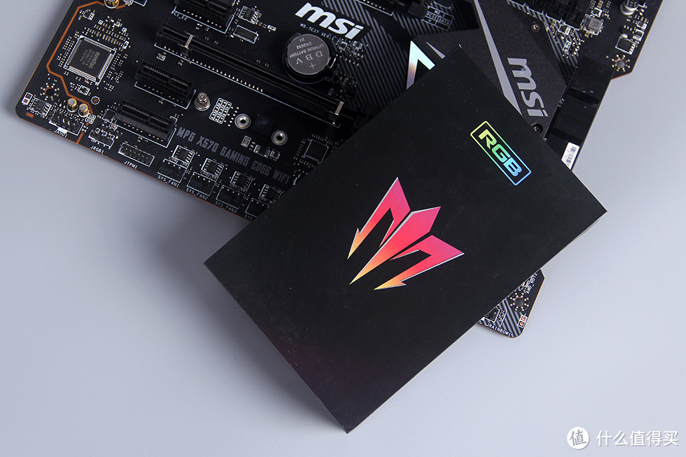 金牌装机单:8K级别的锐龙3平台搭建 — 3600 / X570 / RTX 2060