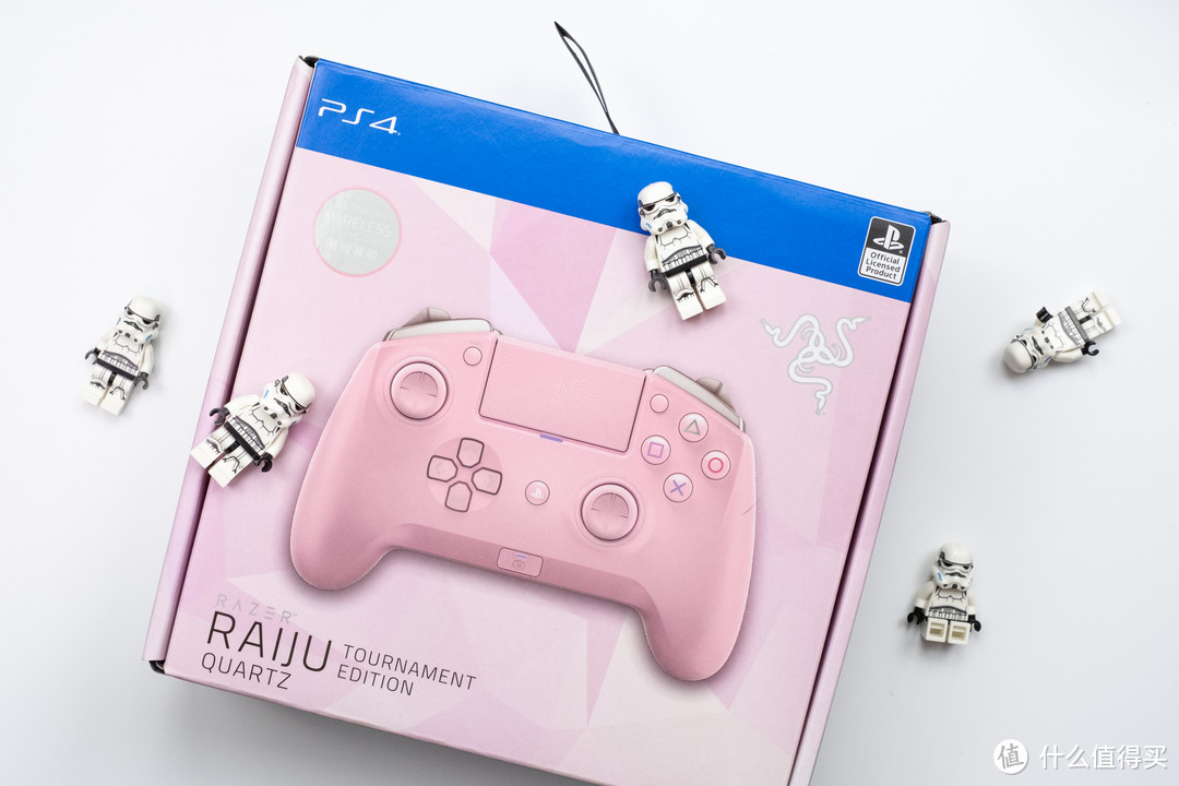 游戏电竞玩家不一样的操控选择：Razer Raiju 雷蛇飓兽竞技版粉晶PS4手柄