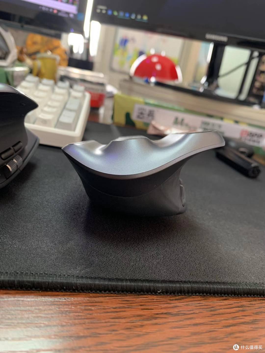 老鳐鱼,更纤细的线条。