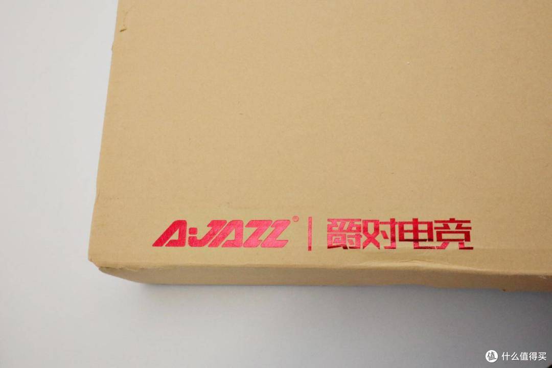 樱桃青轴简直太爽啦-黑爵复古机械键盘AK510