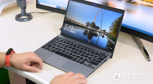 VAIO SX12深度测评:小身形、全接口、长续航の生产力工具