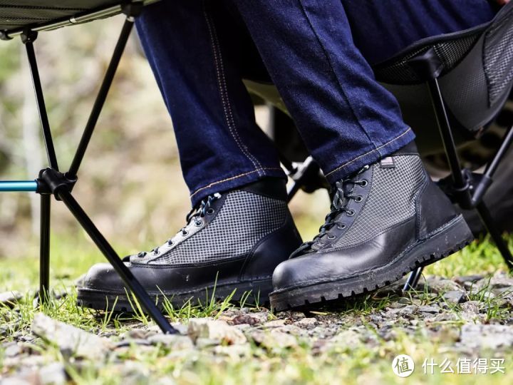 户外跨界的潮流正当红：Danner × Helinox