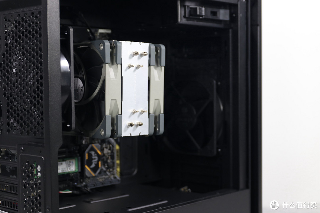 简约静音渲染助手,锐龙3代平台+酷冷Silencio S400 装机搭建