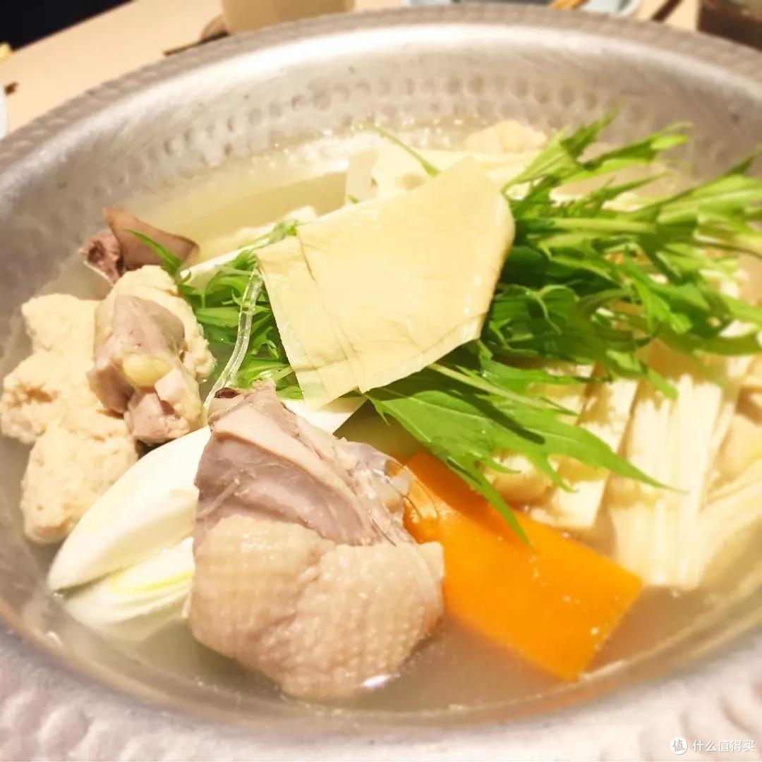 去日本不想人挤人,给你推荐个人少又能赏樱泡汤吃美食的好地方!