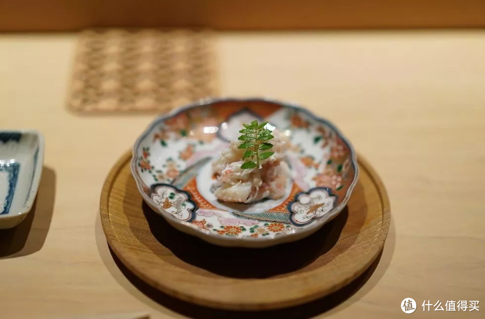 去日本不想人挤人，给你推荐个人少又能赏樱泡汤吃美食的好地方！