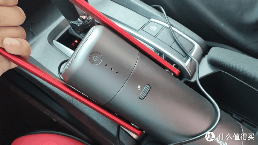 Autobot V2 Pro车载吸尘器体验：高质感、超强吸力的无线清洁神器
